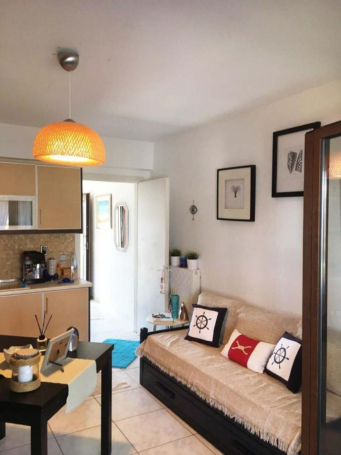 Beach Front Apartment In Pefkochori Eksteriør bilde